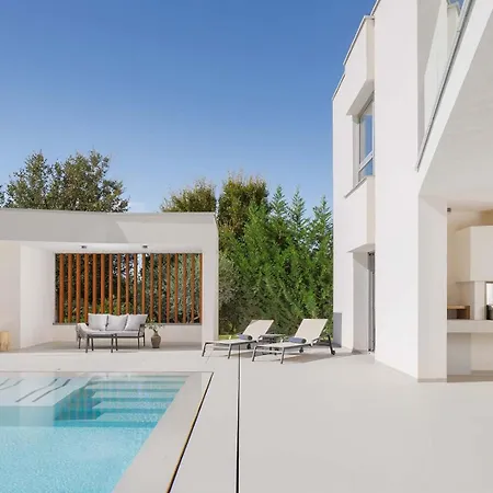 Brioli Villa *